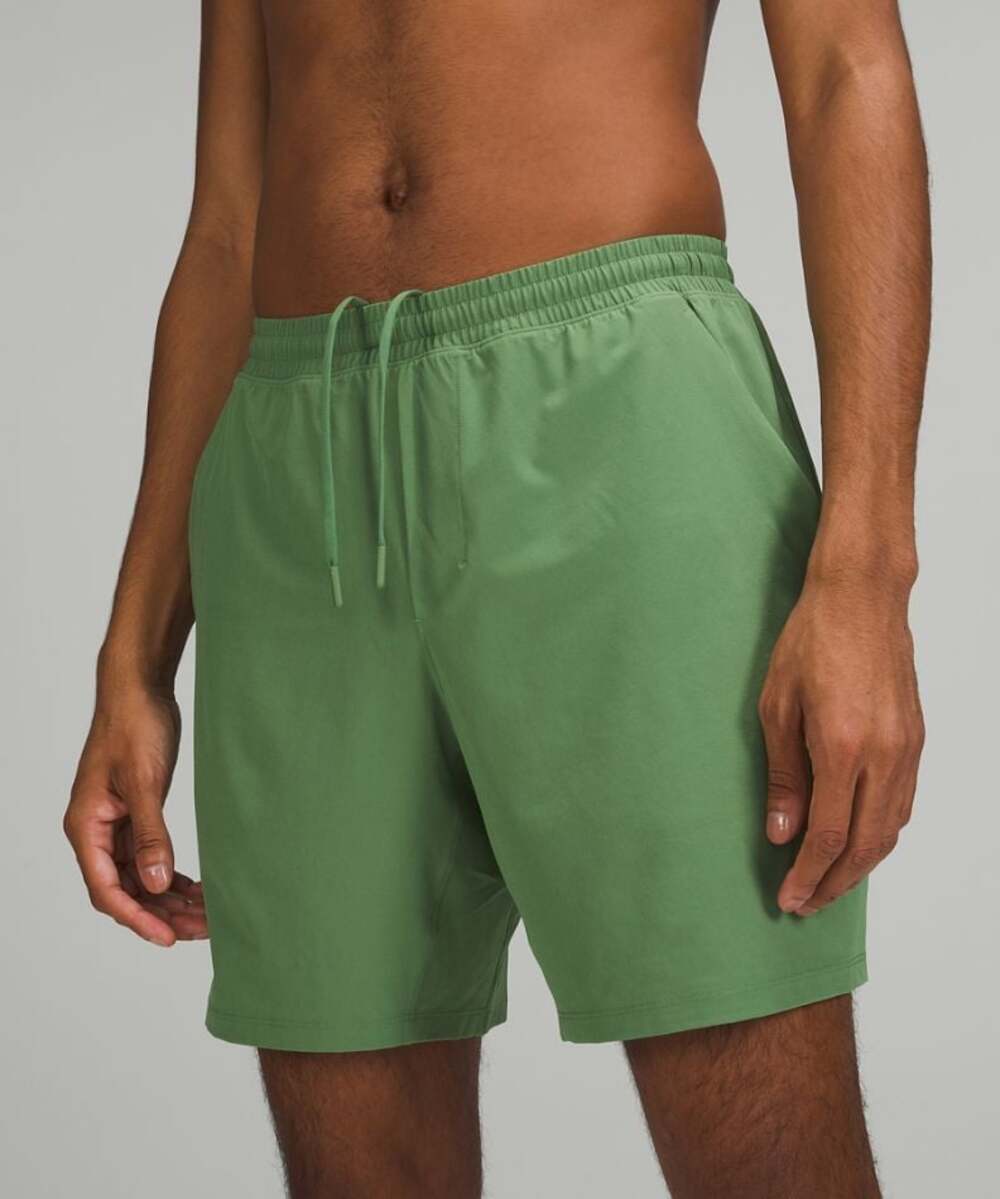 Lululemon Men's Green Pace Breaker Short 7"